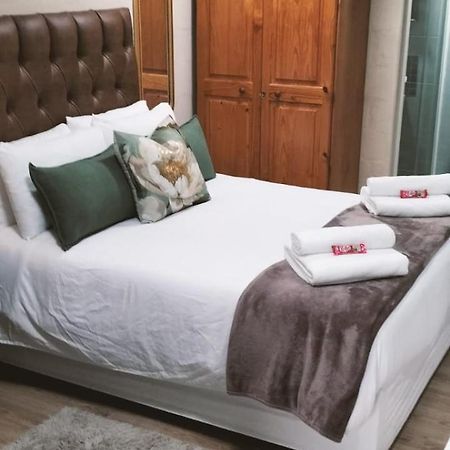 Victoria'S Rest Apartment Windsor Park Luaran gambar